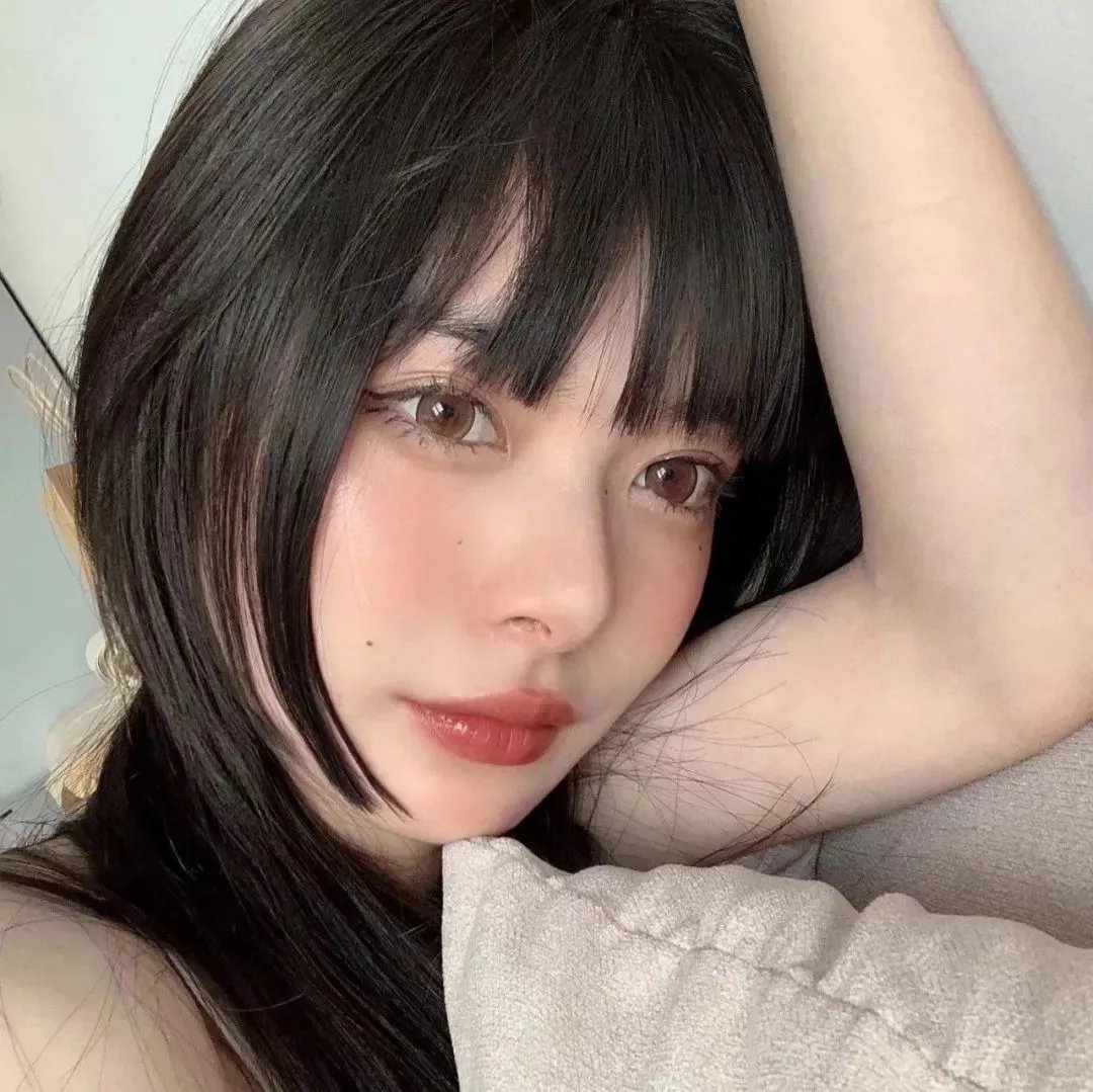 一个唱，一个不唱 在线观看封面